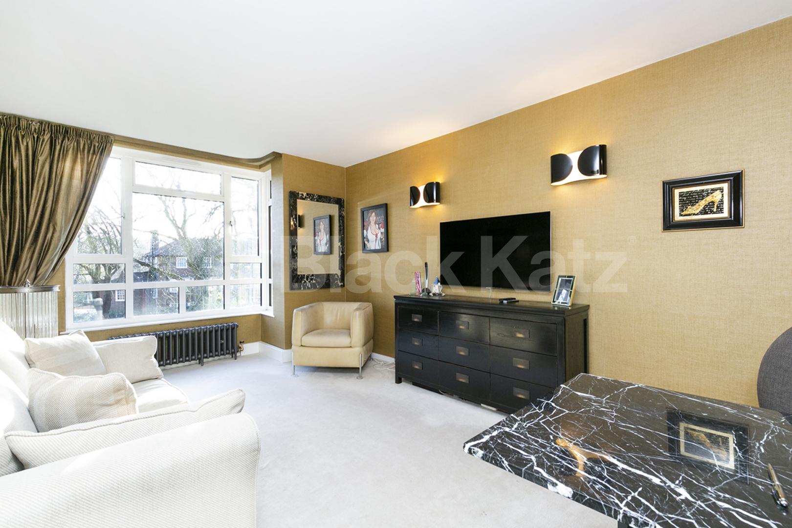 A well-appointed bright two bedroom apartment located in a private block  Muswell Hill , Alexandra Palace / Muswell Hill